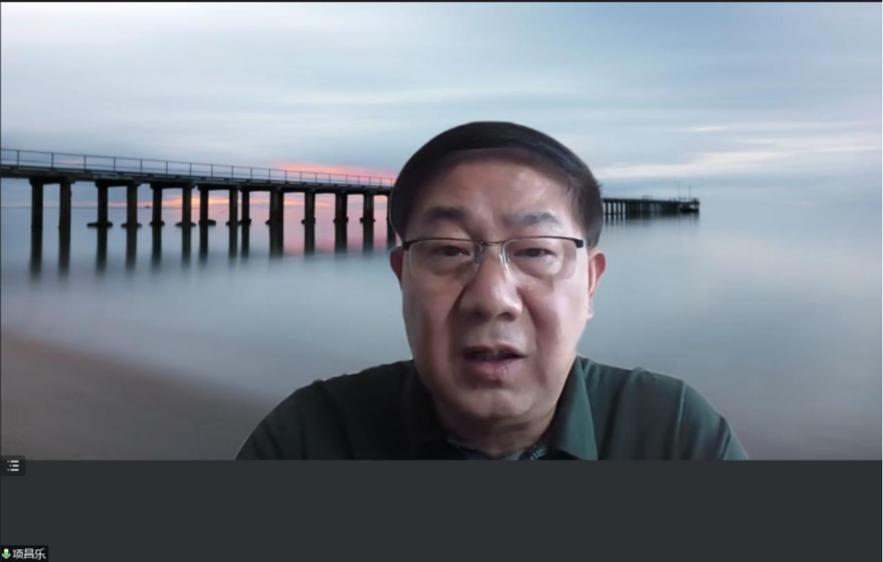 黄色仓库