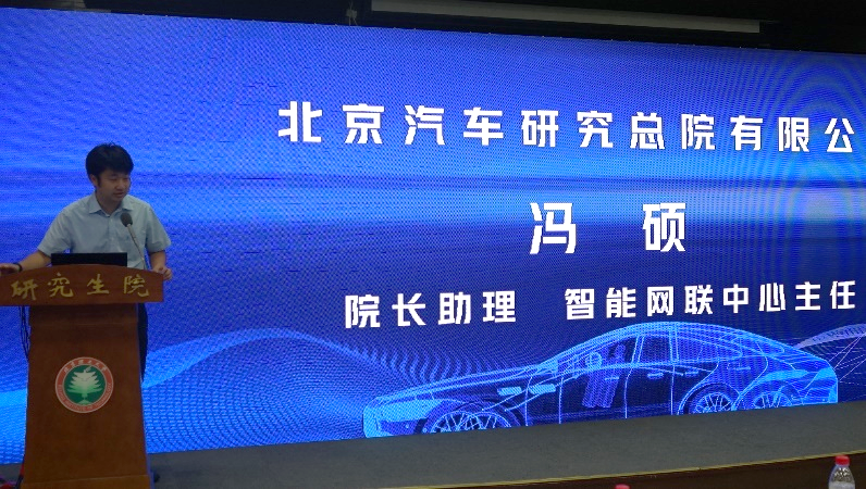 黄色仓库